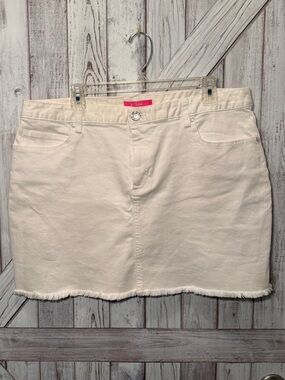 Lilly Pulitzer Kooper White Denim Skirt Size 16